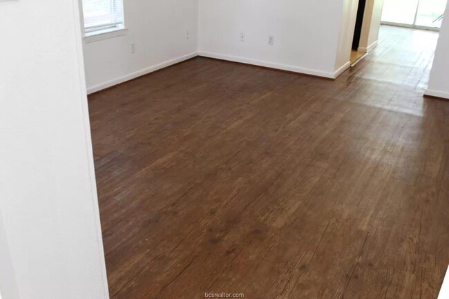 Building Photo - 3409 Augusta Ct