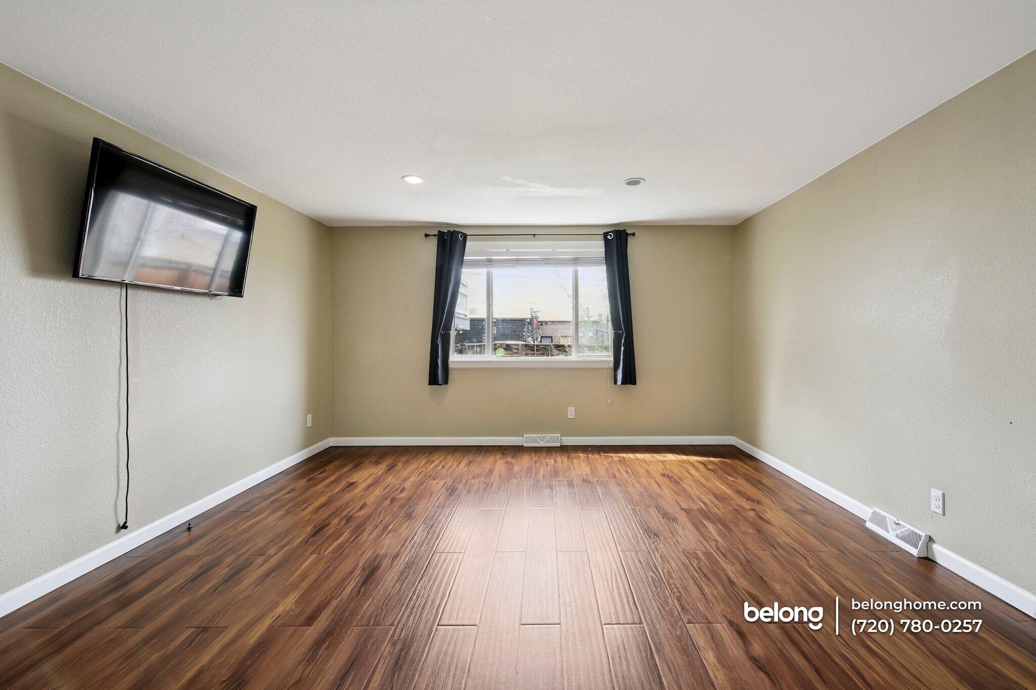 Building Photo - 5045 Eliot St