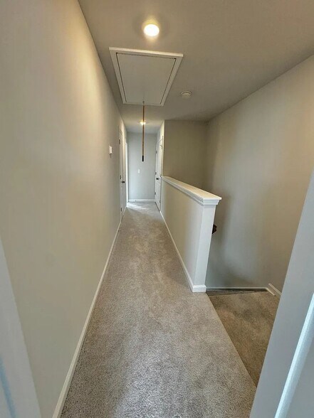 Building Photo - 2624 Chert Ln