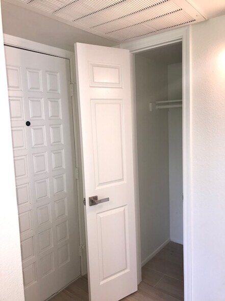 Front Closet - 7510 E Thomas Rd