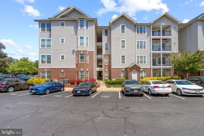 Building Photo - 1530 Spring Gate Dr.