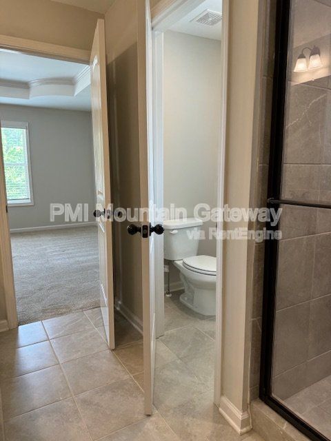 Building Photo - 30 Grand Oak Dr