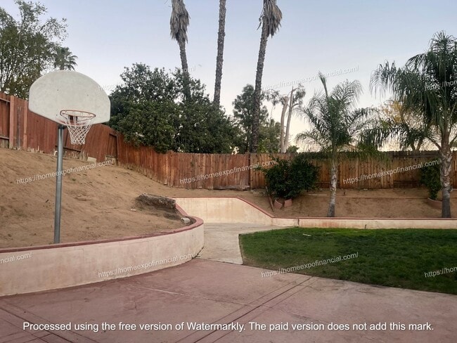 Building Photo - Nice Home For Rent