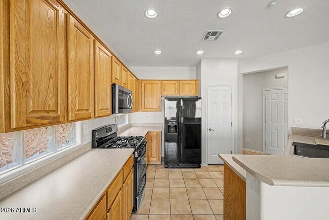 Building Photo - 42108 N Anthem Heights Dr