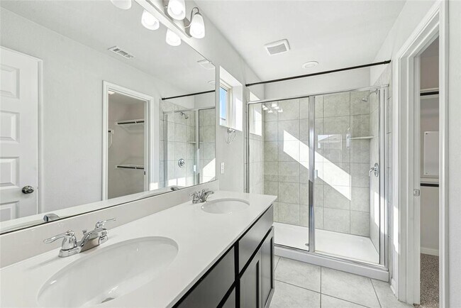 Building Photo - 1709 Arendale Dr