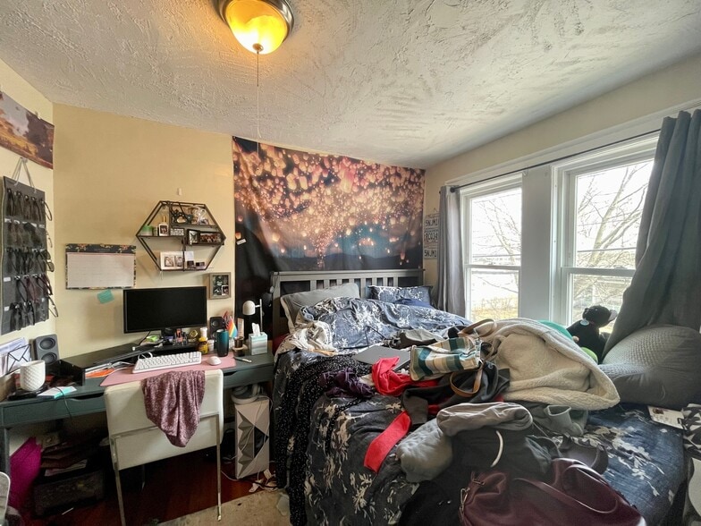 62 Brock St., #2 - 62 Brock St