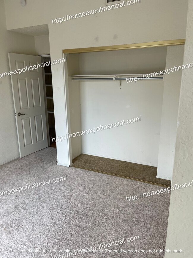 Building Photo - Nice House For Rent