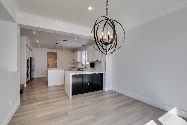 Building Photo - 4104 Freel Peak Ct
