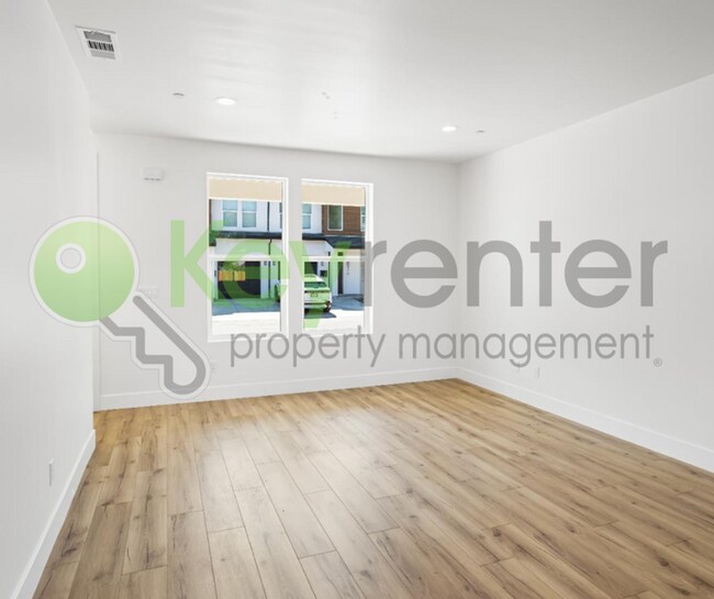 Building Photo - 967 Olive Br Pl