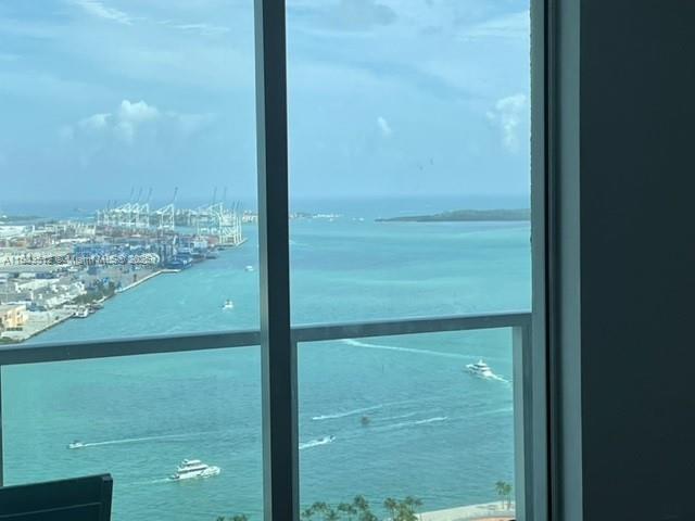 Building Photo - 253 NE 2nd St