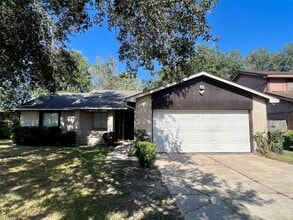 Building Photo - 15046 Blueridge Rd