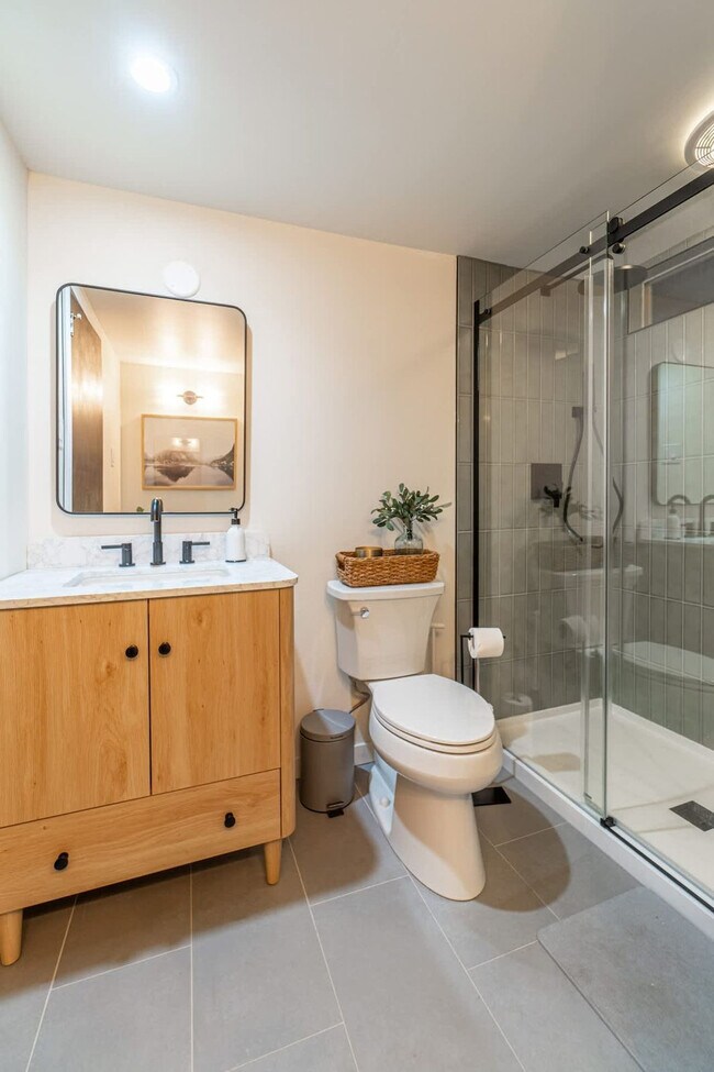 Building Photo - 300 Tomahawk Ave