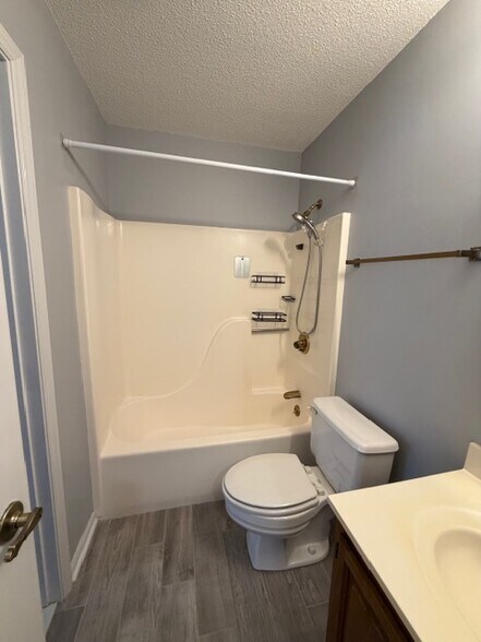 Building Photo - 1602 Ternberry Rd