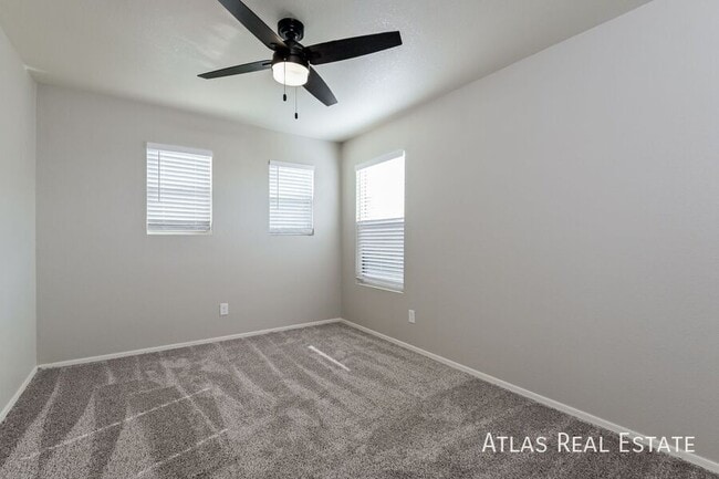 Building Photo - 5746 S King Salmon Ct