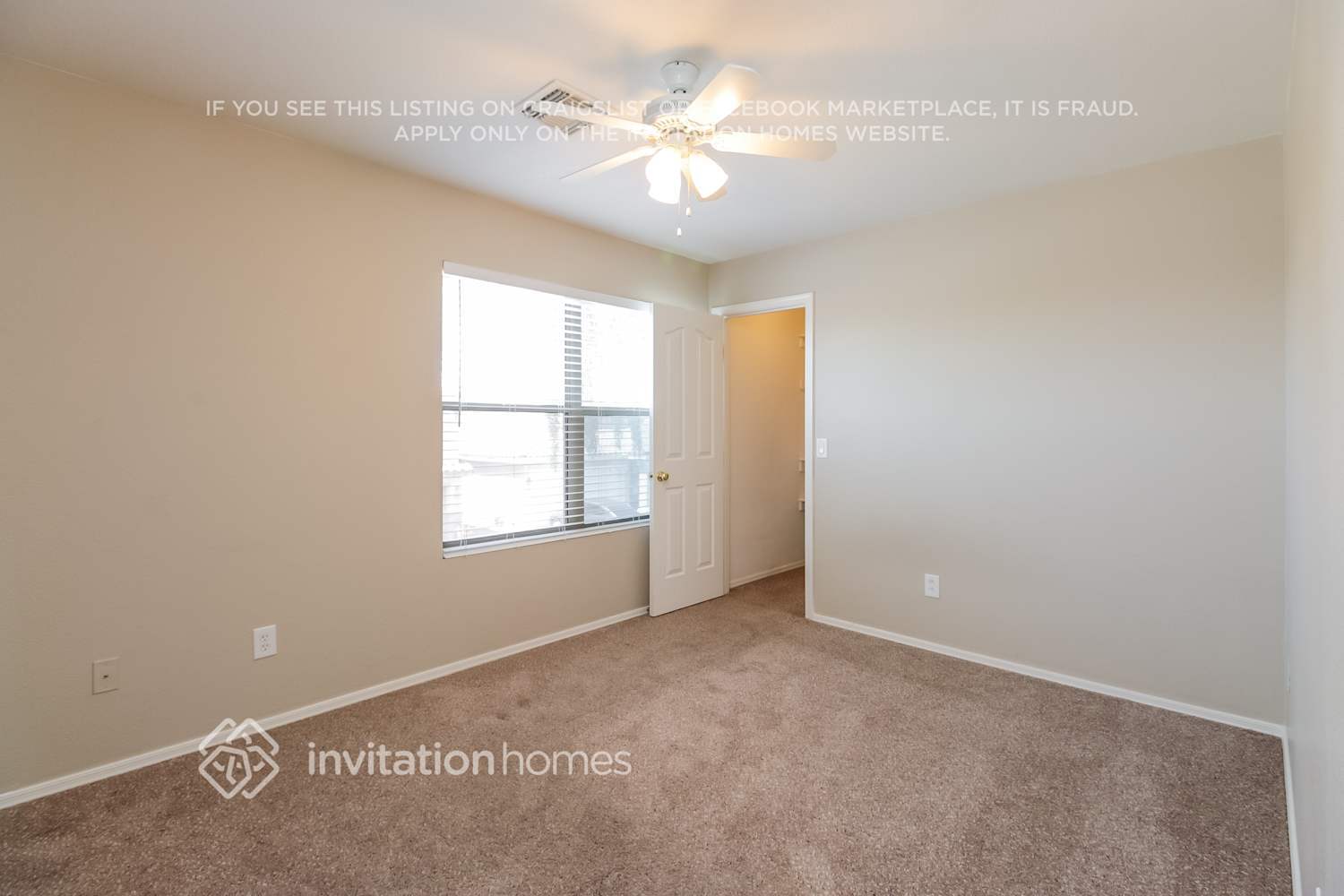 Building Photo - 1043 S Firehole Dr
