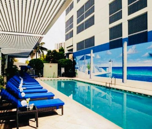 Building Photo - 3333 NE 32nd Ave