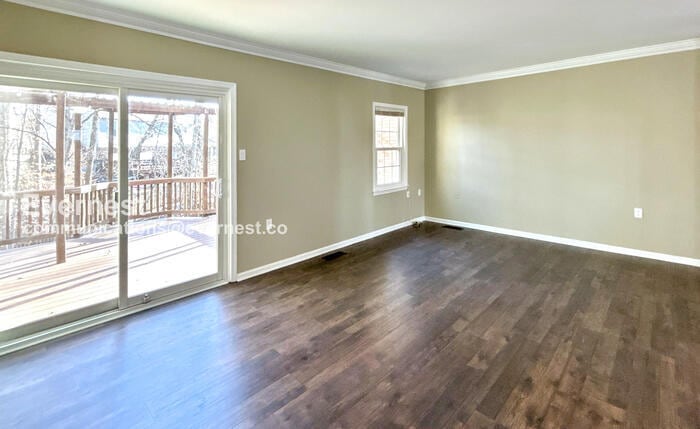 Building Photo - 11373 Cromwell Ct