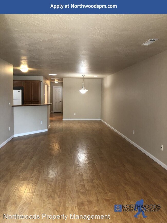 Building Photo - 2 br, 2 bath House - 322 Cheney Loop