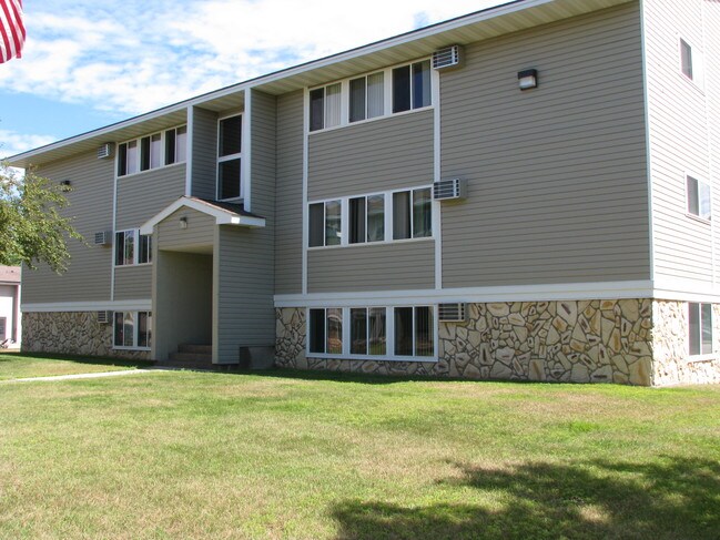 Building Photo - Sahlman Townhouses West