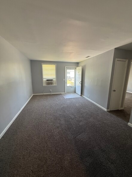 Building Photo - 2515 Highland Trace Dr