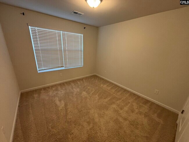 Building Photo - 140 Kings Parish Ct