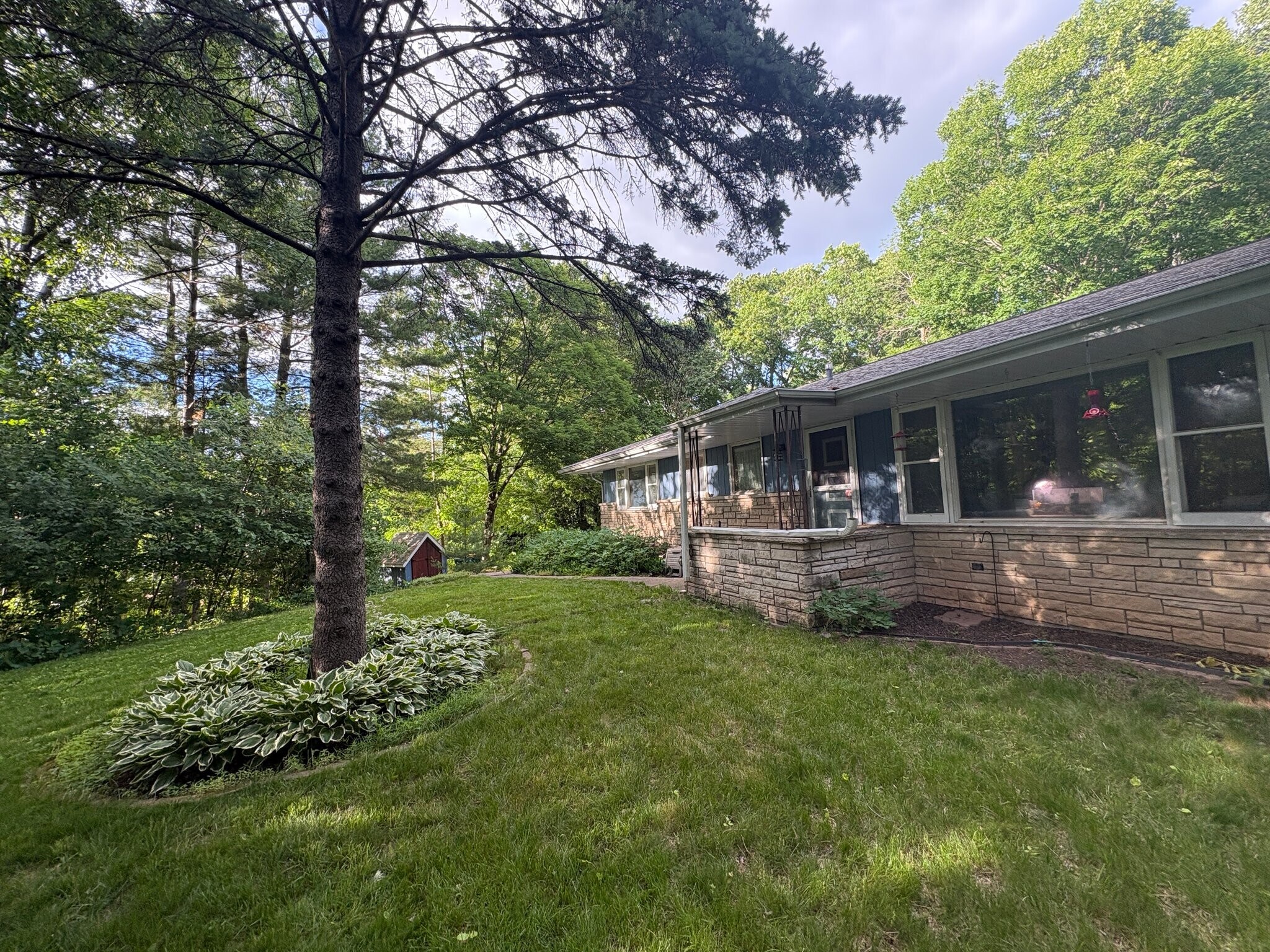 Building Photo - 3580 Slinger Rd