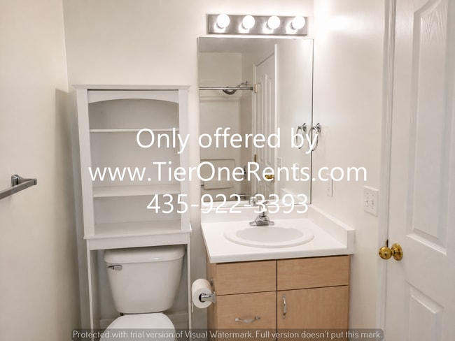 Building Photo - $500 OFF First Month's Rent
