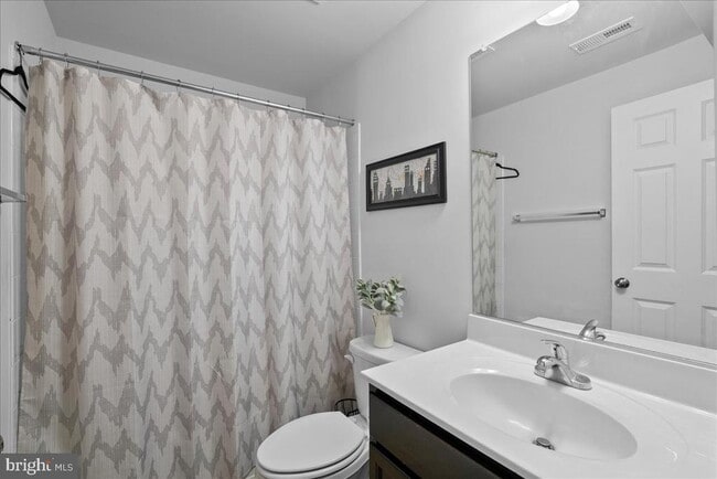 Building Photo - 115 Interlace Wy