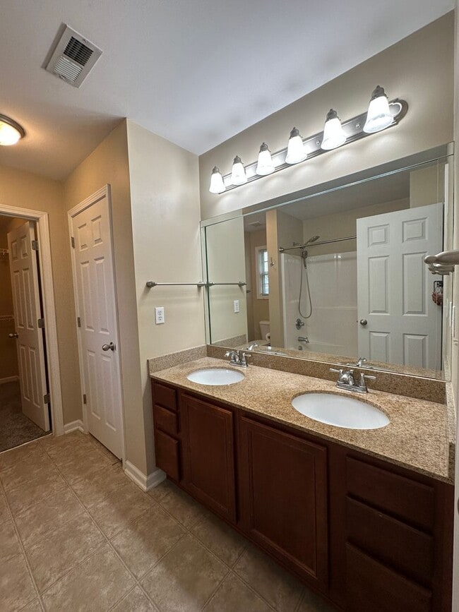 Building Photo - COMING SOON! Beautiful, Spacious 3 BR Home...