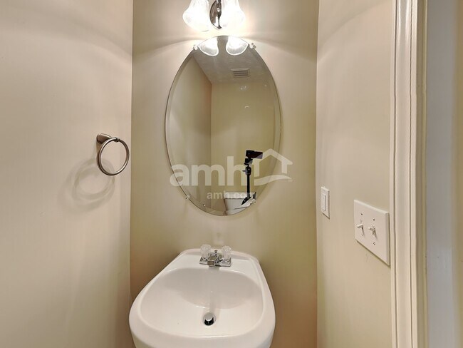 Building Photo - 3561 Stephens Creek Pl