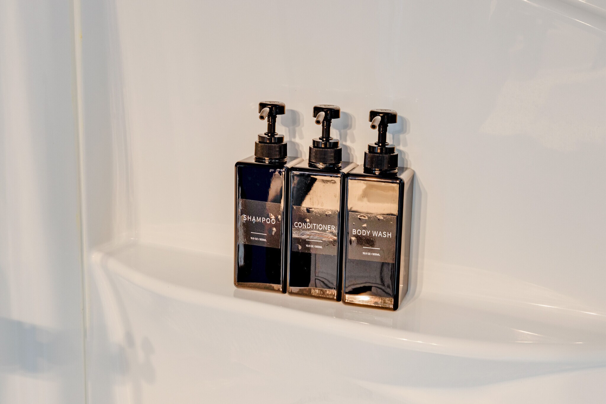 Building Photo - 302 Lampros Ct