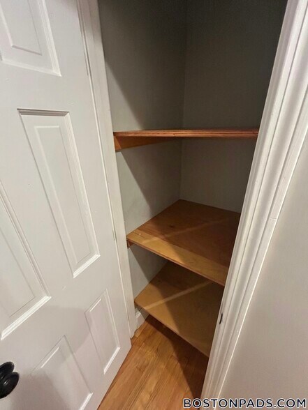 Building Photo - 37 Sheafe St