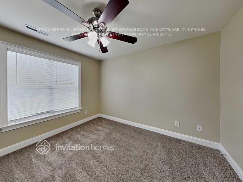 Building Photo - 48 Bergamont Cir