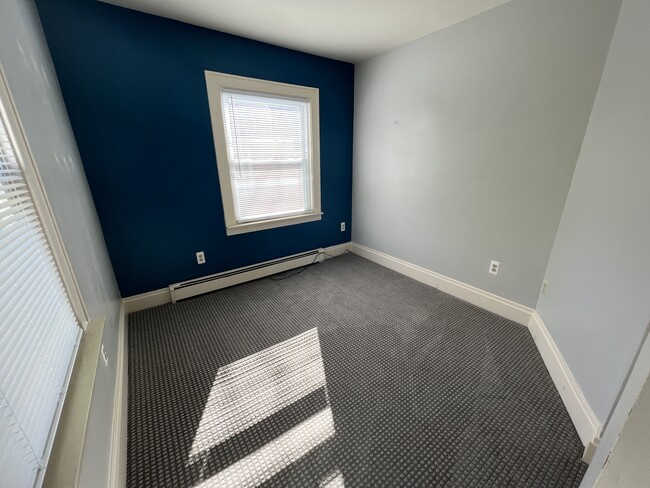 1st floor bedroom right view - 1299 Harpst St