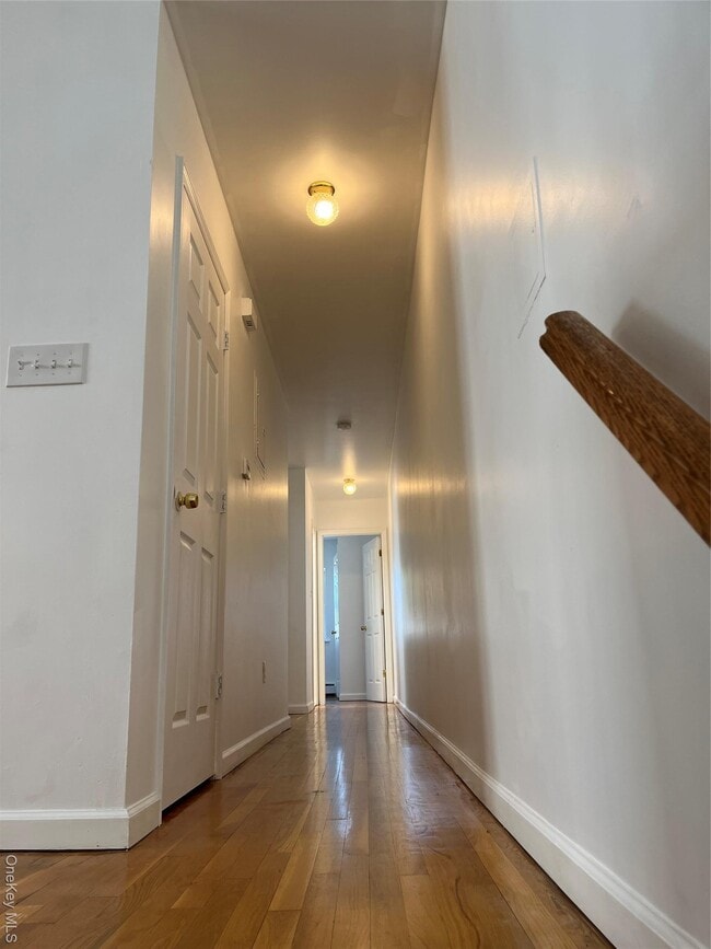 Building Photo - 82-81 88th Pl