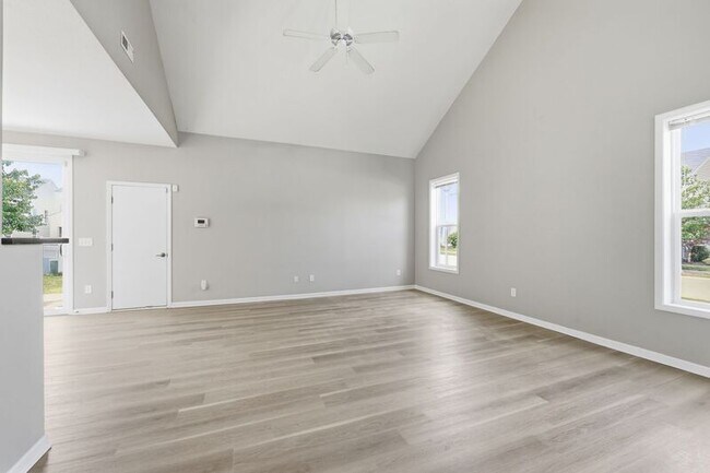 Building Photo - 6136 Deansboro Dr