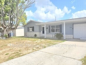 Building Photo - 3330 Rosefield Dr