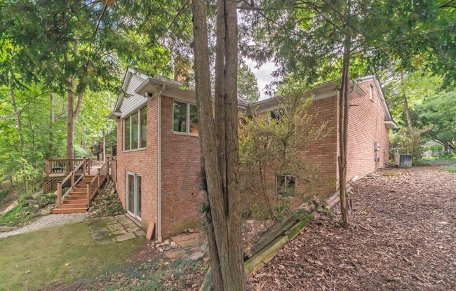 Building Photo - 34150 Hunters Row