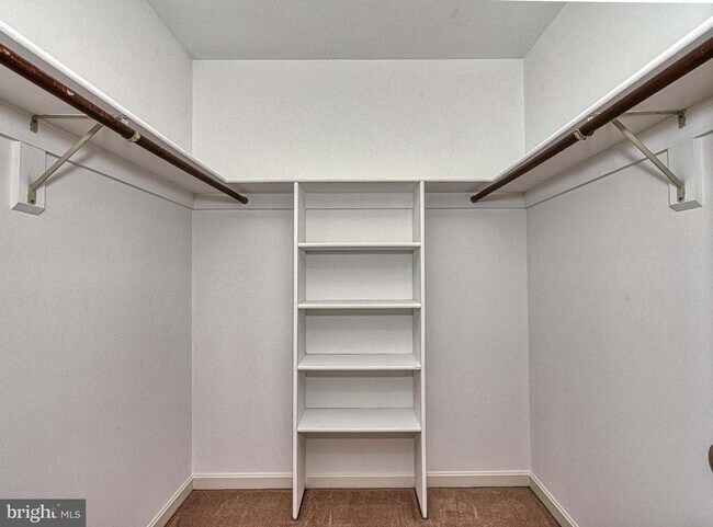 Building Photo - 2205 Cedar Mill Ct