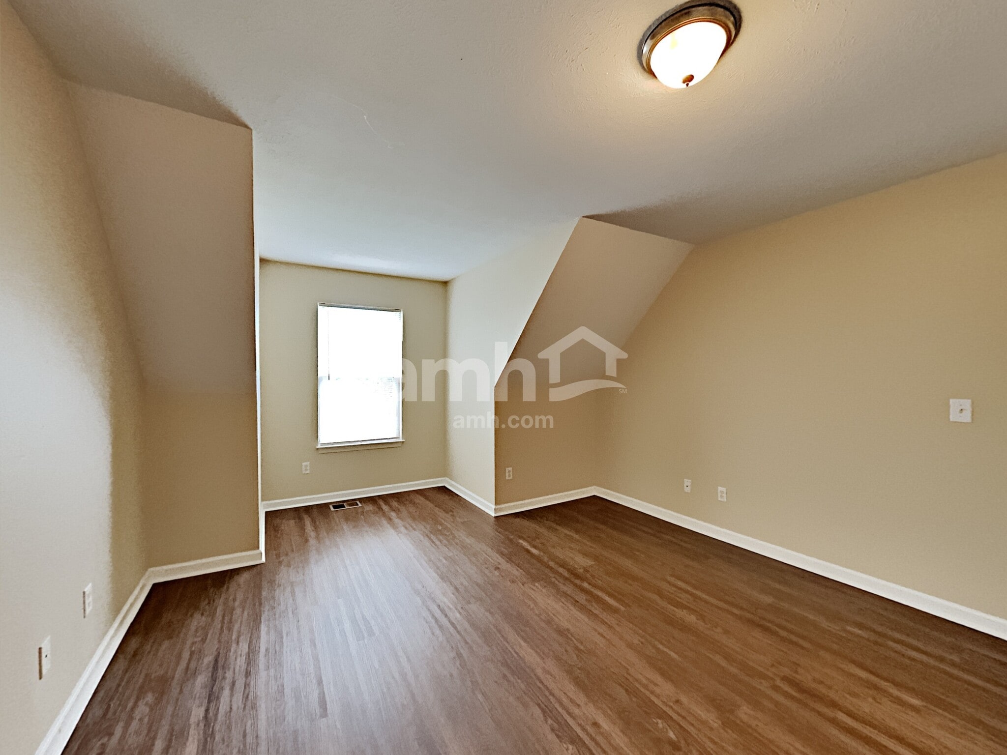 Building Photo - 1137 Benton Mason Dr