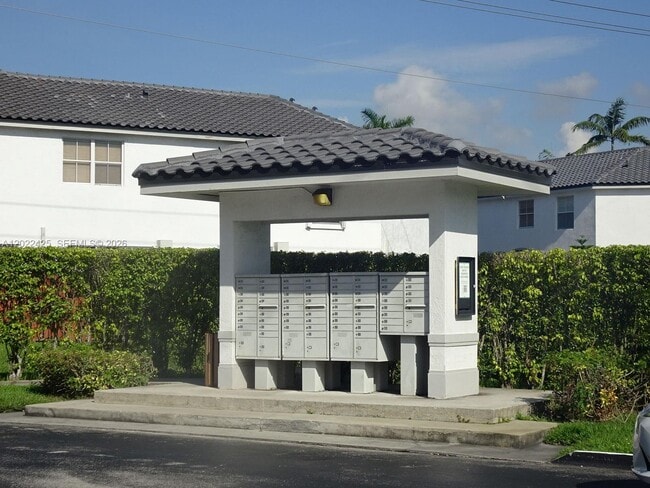 Building Photo - 5460 NW 107th Ave