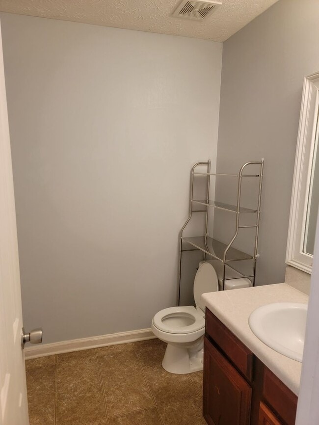Building Photo - Hogansville Rental, 3 Bedroom, 2 Bath, Aug...