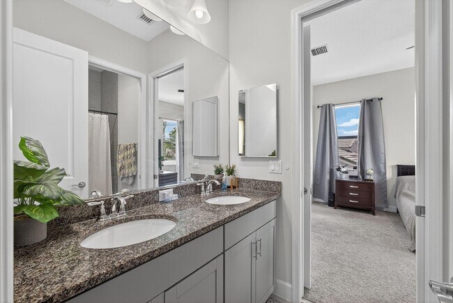 Building Photo - 15953 Whippoorwill Cir