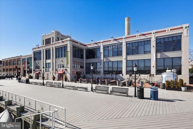 Building Photo - 1201 N Royal St