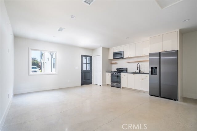 Building Photo - 14309 Califa St