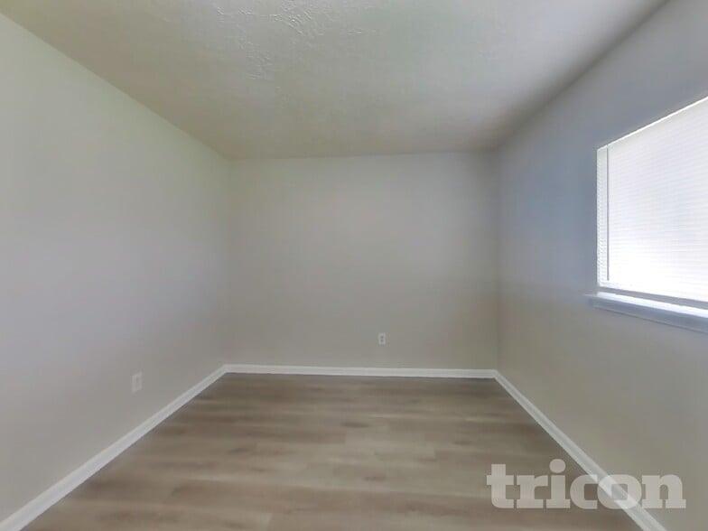 Building Photo - 1391 Tenderden Dr