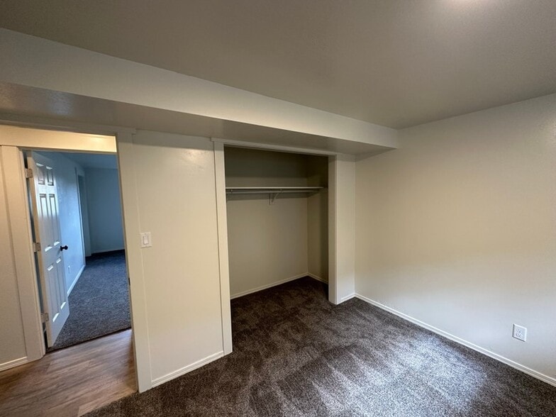 Building Photo - 1380 W 2600 S St