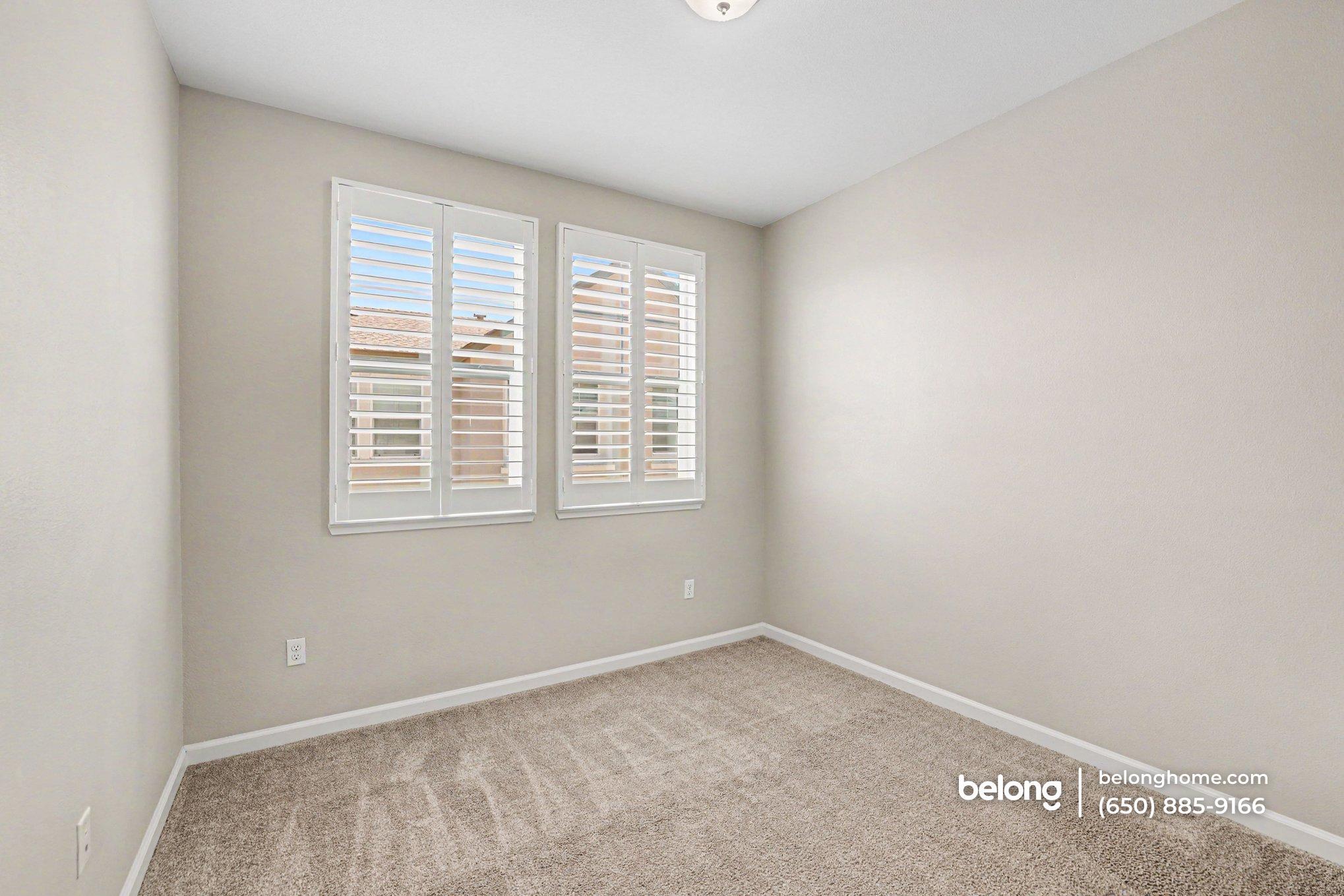 Building Photo - 3989 Portola Cmn