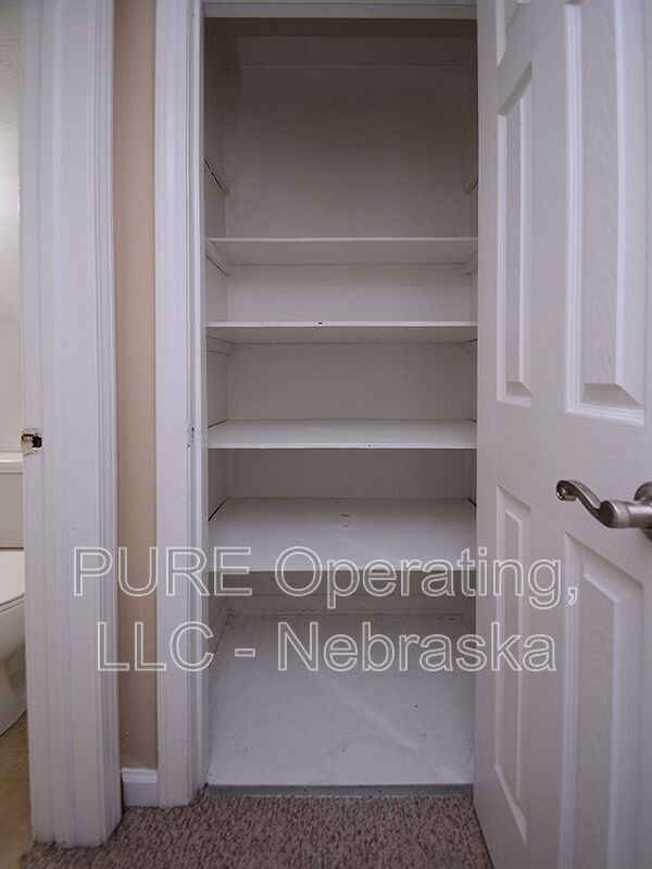 Building Photo - 612 N 46th St
