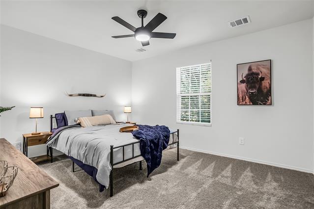 Building Photo - 308 S 3rd St